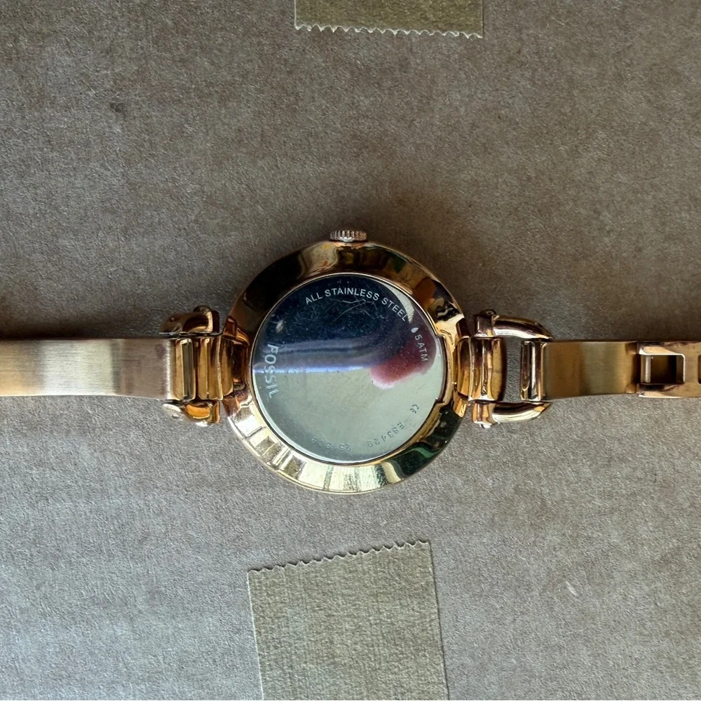 Fossil Rose Gold Women's Bracelet Watch with Sparkle Pattern Dial - Picture 2 of 2
